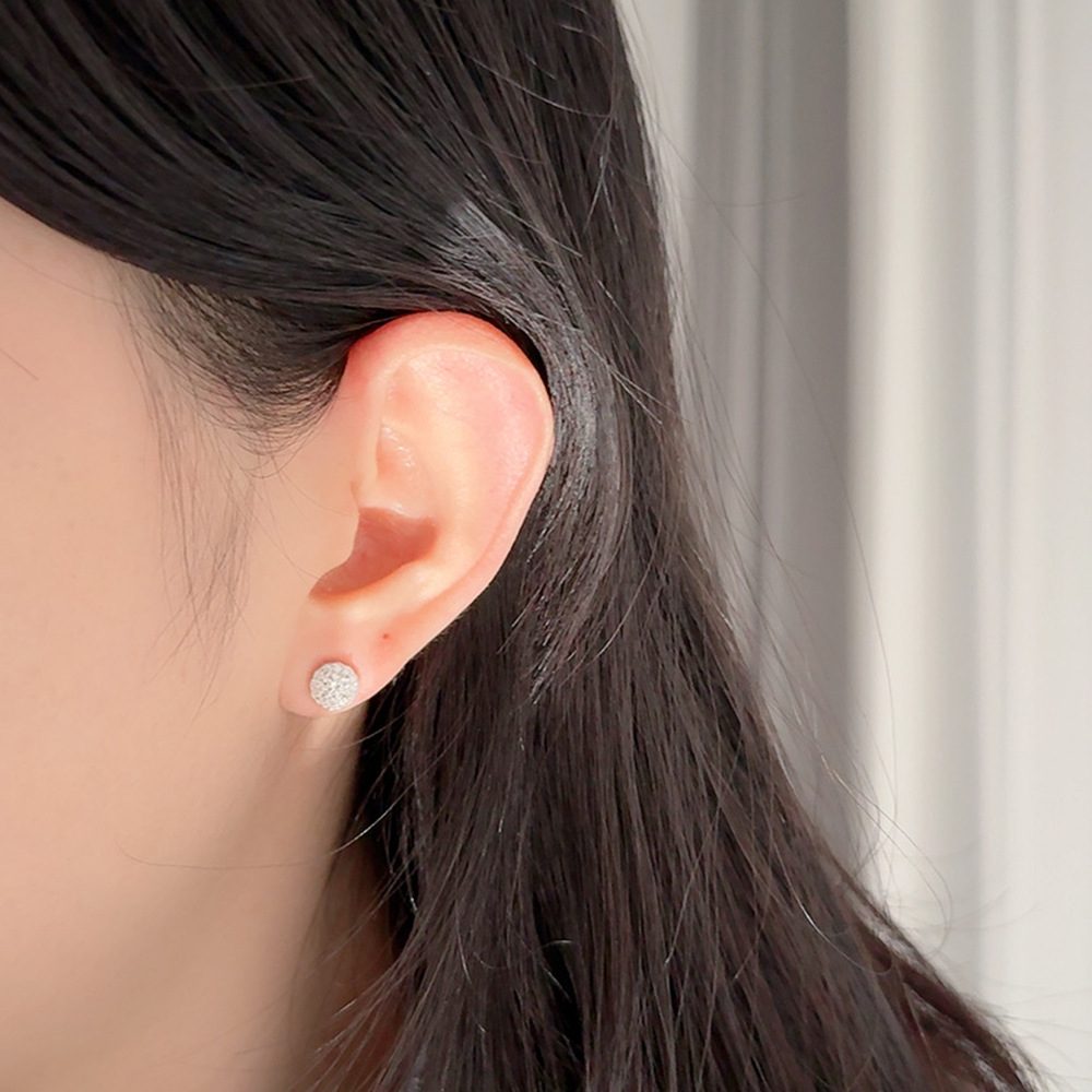 0.25ct Round Brilliant Scalloped Halo Stud Earrings