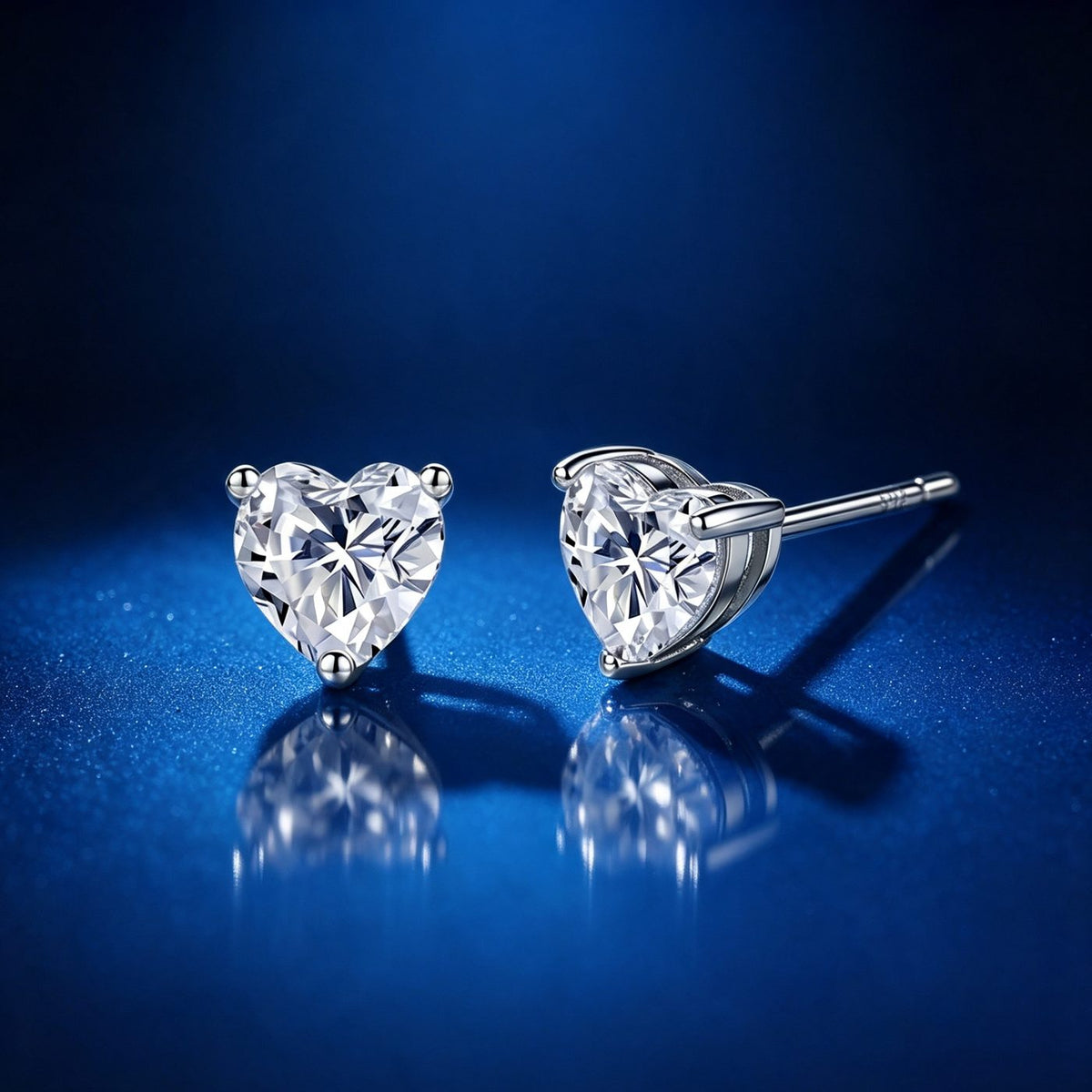 0.25ct Heart Three-Claw Solitaire Stud Earrings