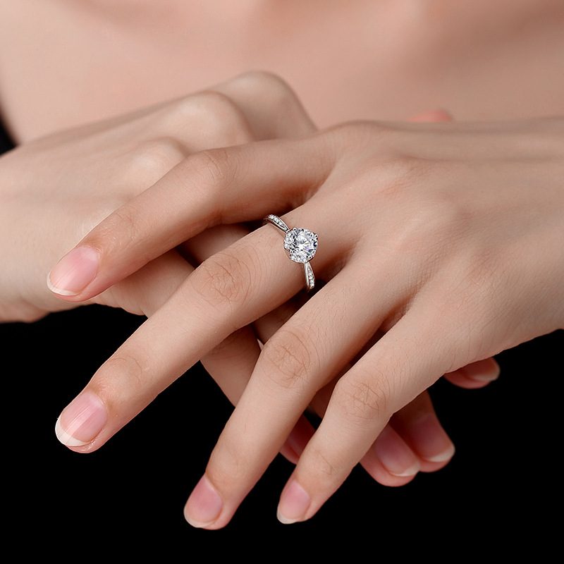 1ct Round Brilliant Solitaire Ring, Pavé Split Shank
