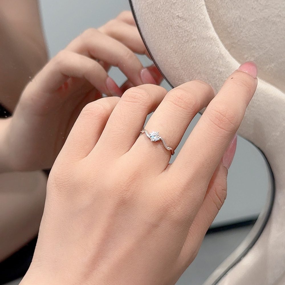 0.25ct Round Brilliant Solitaire Ring, Wave Band