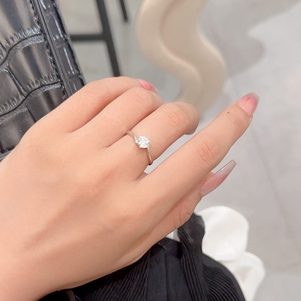 0.5ct Round Brilliant Solitaire Ring, Wave Band