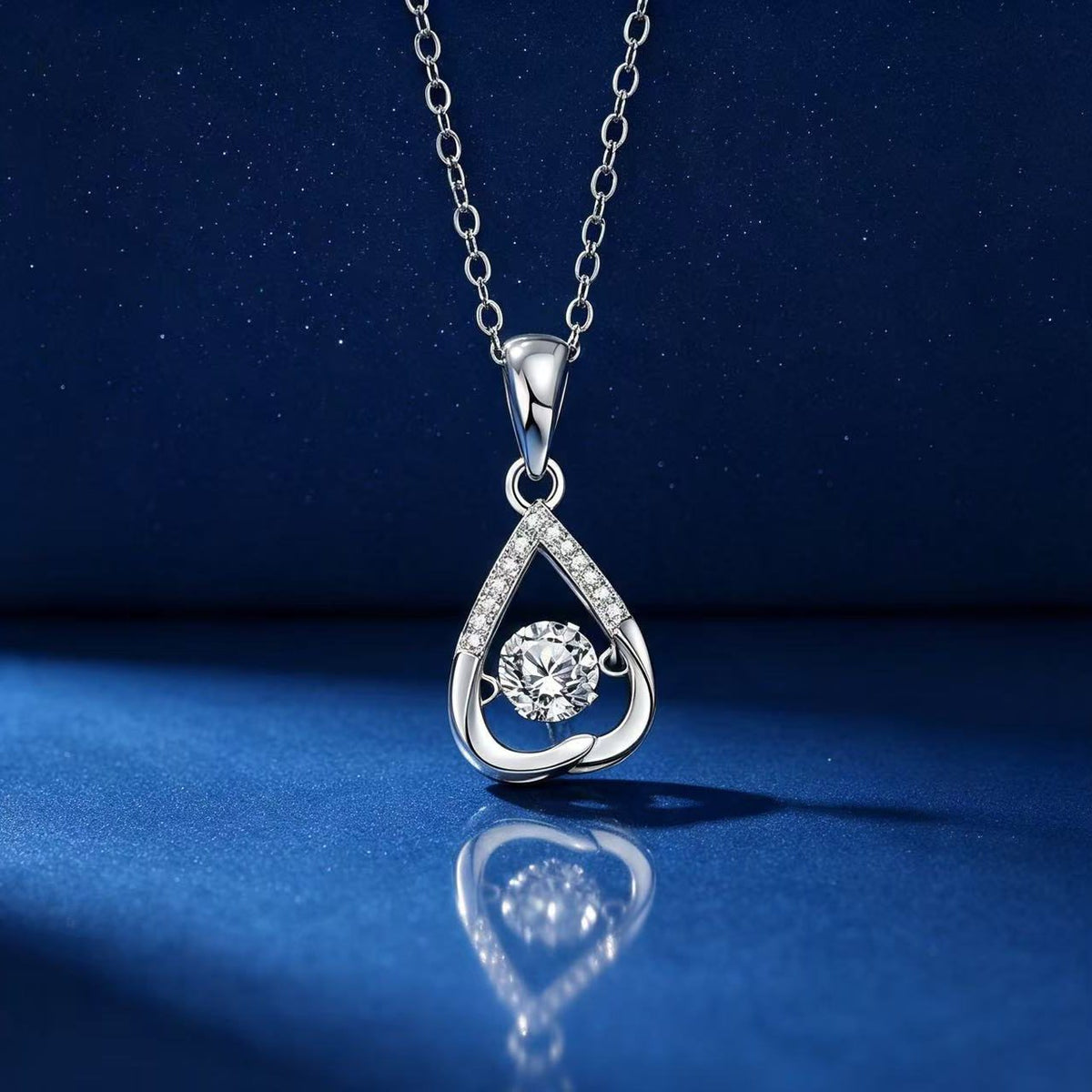 0.5ct Round Brilliant Dancing Stone Heart Pendant Necklace