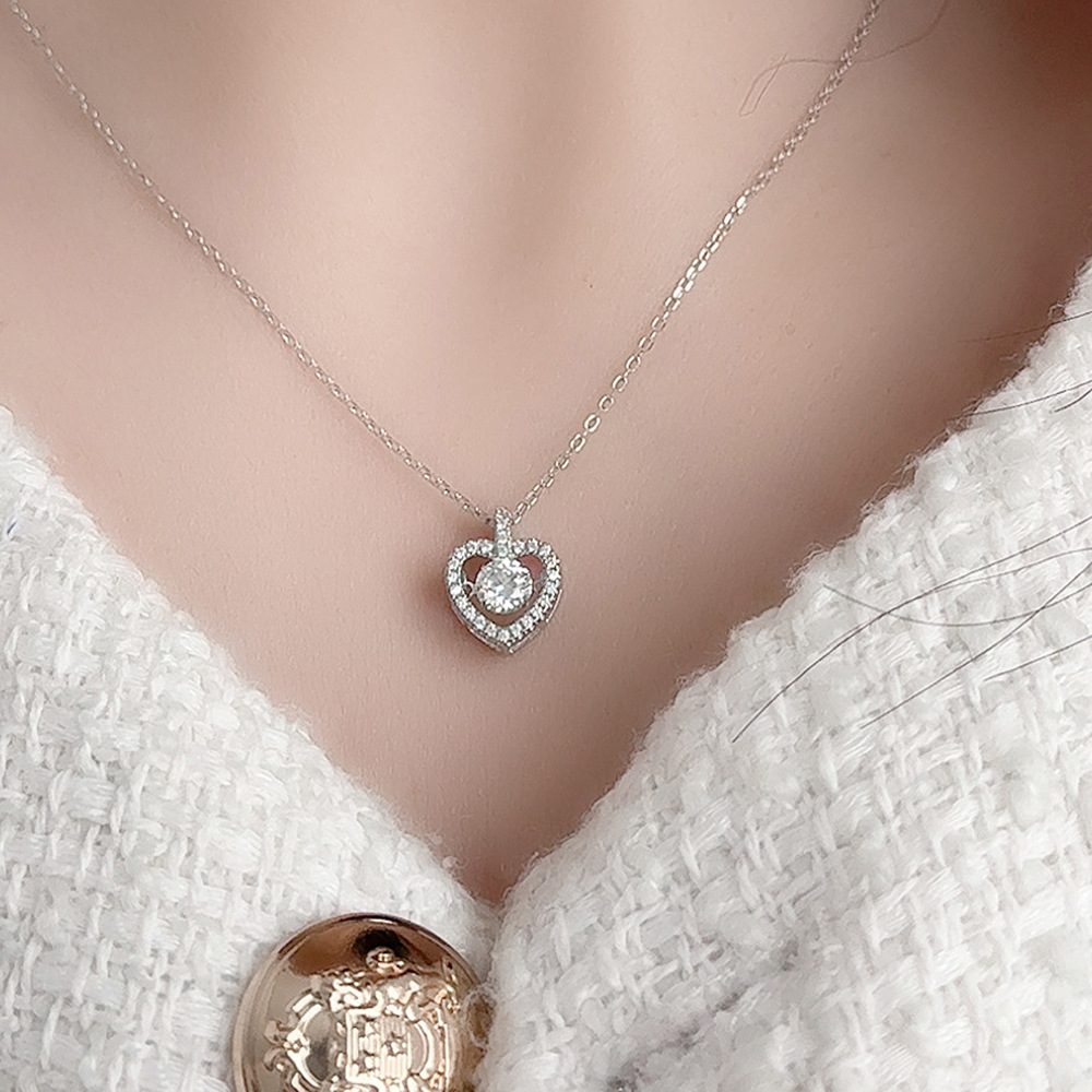 0.5ct Round Brilliant Dancing Stone Heart Halo Pendant Necklace